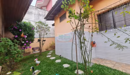 LINDA CASA PLANEJADA | 3 DORMTS | SUÍTE | ESCRITÓRIO | QUINTAL | ÁREA GOURMET C/ CHURRASQUEIRA | 4 VAGAS - 211 MTS - A VENDA - R$ 1.229.000,00 - BAIRRO OLÍMPICO - SÃO CAETANO DO SUL/SP.