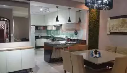 LINDA CASA | 3 DORMTS | SUÍTE | CLOSET | BANHEIRA/HIDRO | SALA DE CINEMA | ESCRITÓRIO | ÁREA GOURMET | DEPÓSITO | 3 VAGAS - 268 MTS - A VENDA - R$ 1.698.000,00 - CERÂMICA - SÃO CAETANO DO SUL/SP.