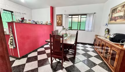 LINDA CASA  COM  330M²  A VENDA POR R$745.000,00 | 4 DORMITÓRIOS SENDO 1 SUÍTES | VILA JUNQUEIRA- SANTO ANDRÉ / SP