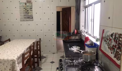 LINDA CASA TÉRREA COM 2 DORMITÓRIOS, COM UMA ÓTIMA LOCALIZAÇÃO PARA VENDA POR R$360.000,00