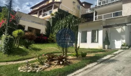 Casa com 3 dorms, Sapê, Niterói - R$ 2.1 mi, Cod: 1468