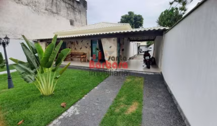 Casa com 3 dorms, Piratininga, Niterói - R$ 1.8 mi, Cod: 3647