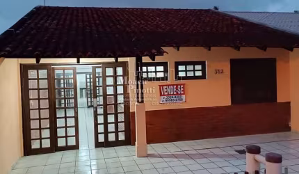 Casa com 3 quartos à venda na Rua Natal, 312, Praia de Leste, Pontal do Paraná, 138 m2 por R$ 390.000