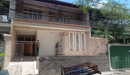 Vendo Casa Centro de Nova Iguaçu
