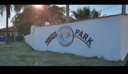 Vendo terreno 600m2, condomínio Princess Park, Araruama, RJ.