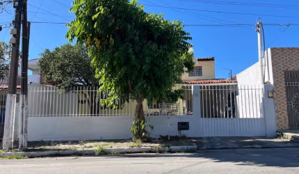 Vendo casa no Feitosa
