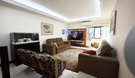 Casa para Venda em Santos, Embaré, 4 dormitórios, 4 suítes, 6 banheiros, 3 vagas