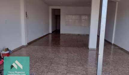 Aluga-se Salão Comercial, 41m² por R$ 1.300,00/Pacote Mensal - Bairro Boa Vista, Suzano