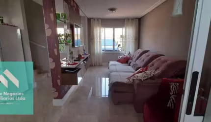 Vende-se Sobrado em Condomínio, 3 Quartos, 1 Suíte, 2 Vagas, Espaço Gourmet, 125m² por R$ 680.000,00 - Alto Ipiranga, Mogi das Cruzes