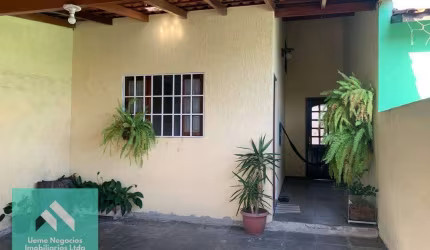 Vende-se Casa Térrea, 2 Dormitórios, 1 Suíte, 150m² por R$ 450.000,00 - Vila Jundiaí, Mogi das Cruzes
