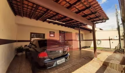 Casa com 3 quartos jardim Athenas em Londrina troca por apartamento