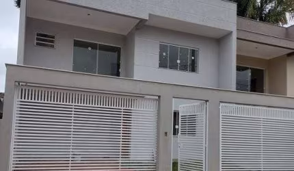Casa - Sobrado padrão Messiânico