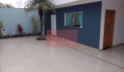Casa com 3 quartos à venda na Rua Marília, 120, Veraliz, Londrina, 185 m2 por R$ 790.000