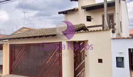 Sobrado com 2 dormitórios à venda, 200 m² por R$ 870.000,00 - Vila Urupês - Suzano/SP
