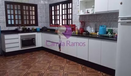 Sobrado Residencial à venda, Vila Acoreana, Poá - SO0182.