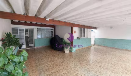 Sobrado com 4 dormitórios para alugar, 251 m² por R$ 4.255,00/mês - Vila Amorim - Suzano/SP