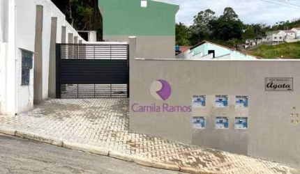 Sobrado com 2 dormitórios à venda, 59 m² por R$ 255.000,00 - Vila São Paulo - Mogi das Cruzes/SP