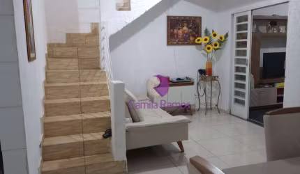 Sobrado com 3 dormitórios à venda, 217 m² por R$ 398.000,00 - Jardim Quaresmeira II - Suzano/SP