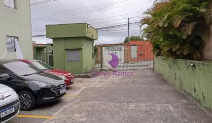 Apartamento com 2 dormitórios à venda, 53 m² por R$ 169.000,00 - Vila Perracini - Poá/SP