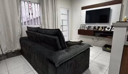 Sobrado com 2 dormitórios à venda, 71 m² por R$ 370.000,00 - Jardim São Pedro - Mogi das Cruzes/SP