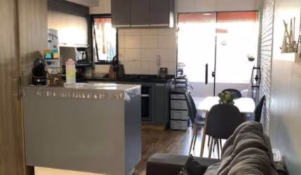 Sobrado com 2 dormitórios à venda, 78 m² por R$ 477.000,00 - Jardim Modelo - Suzano/SP