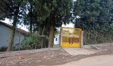 Chácara com 3 dormitórios à venda, 1050 m² por R$ 675.000,00 - Recreio Sertãozinho - Suzano/SP
