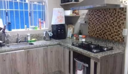Sobrado com 3 dormitórios à venda, 192 m² por R$ 400.000,00 - Vila Varela - Poá/SP