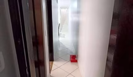 Sobrado com 3 dormitórios à venda, 173 m² por R$ 580.000,00 - Conjunto Residencial Irai - Suzano/SP