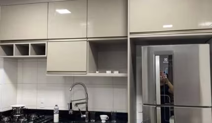 Apartamento à venda com 2 dormitórios, 52 m² por R$ 335.000 - Água Vermelha - Poá/SP