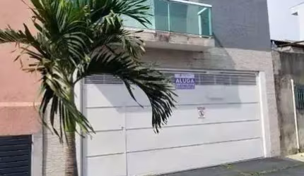Sobrado com 3 dormitórios à venda, 200 m² por R$ 950.000,00 - Centro - Suzano/SP