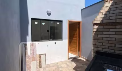 Sobrado com 2 dormitórios à venda, 72 m² por R$ 350.000,00 - Jardim Horto Do Ipê - Itaquaquecetuba/SP