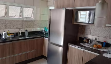 Casa com 5 dormitórios à venda, 180 m² por R$ 380.000,00 - Cidade Edson - Suzano/SP