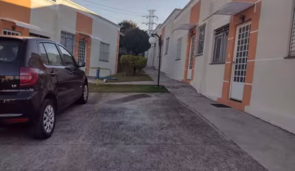 Casa à venda por R$ 220.000,00 - Vila Jundiaí - Mogi das Cruzes/SP