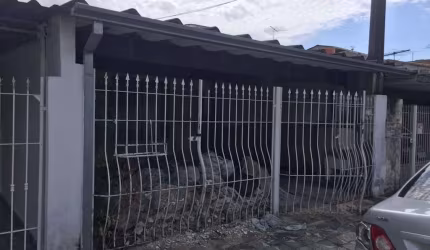Casa com 3 dormitórios à venda por R$ 540.000,00 - Conjunto Residencial Irai - Suzano/SP