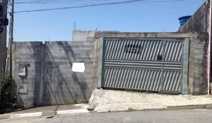 Casa com 1 dormitório à venda, 75 m² por R$ 240.000,00 - Jardim Ikeda - Suzano/SP