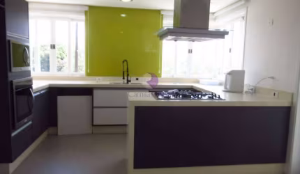Sobrado com 3 quartos, Parque Residencial Itapeti - Mogi das Cruzes