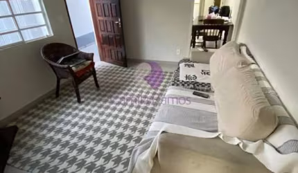 Casa com 2 quartos, Vila Acoreana - Poá