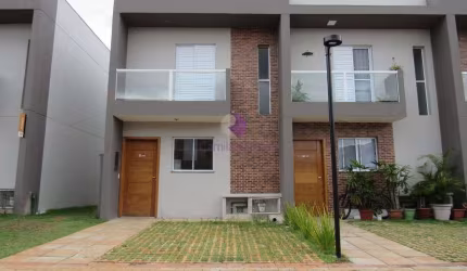 Sobrado com 2 quartos à Venda, Parque Santa Rosa - Suzano
