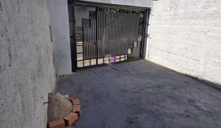 Casa com 2 quartos, Jardim Maragogipe - Itaquaquecetuba