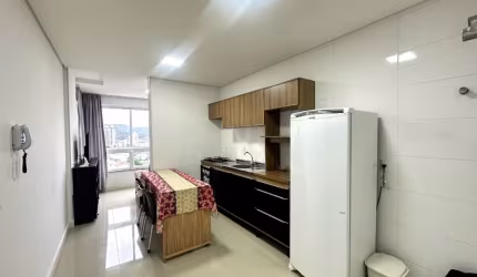 Loft Semi-Mobiliado no Centro de Itajaí