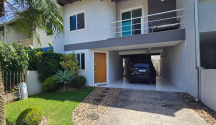 Excelente Casa em Condomínio Fechado no Dom Bosco