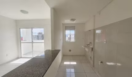 Apartamento de 3 Dormitórios em Cordeiros