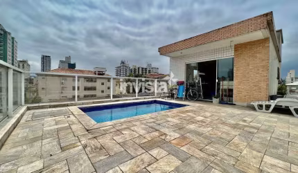 Casa à venda no bairro Embaré