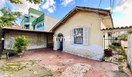 Casa à venda no bairro Estuário