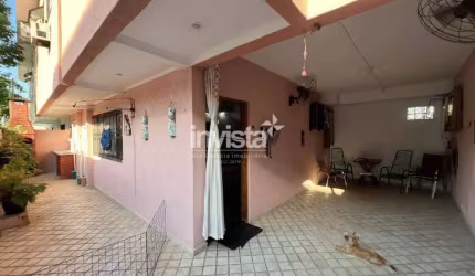 Casa à venda no bairro Estuário