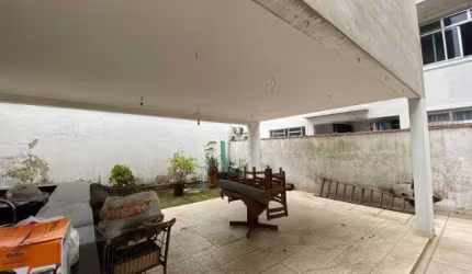 Casa Geminada para aluguel no bairro Embaré