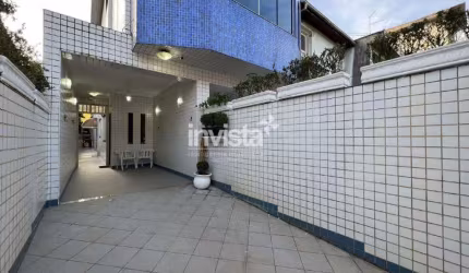 Casa à venda no bairro Embaré