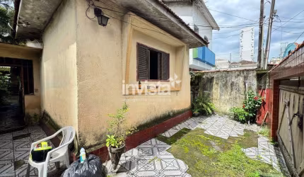 Casa à venda no bairro Campo Grande