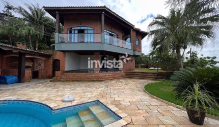 Casa espetacular no Morro Santa Terezinha, com vista MAR.