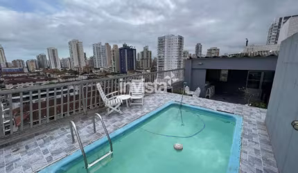 Cobertura à venda no bairro Embaré